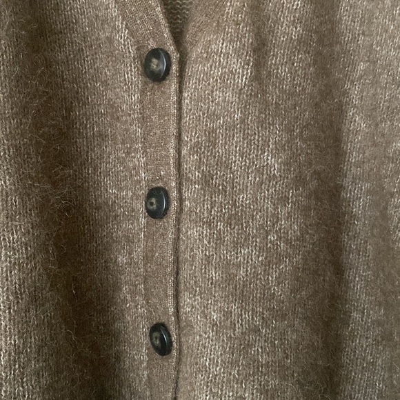 Sézane Mia Cardigan in Taupe - Picture 4 of 6
